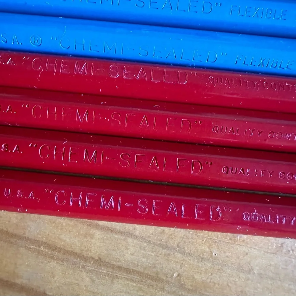 NOS Vintage 80s Eagle Verithin chemo-sealed colored pencils lot